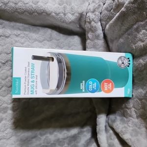 NuvoMed Mug & Straw with silicone seal